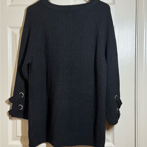 Coco + Carmen Black Knit Sweater - Picture 5 of 10